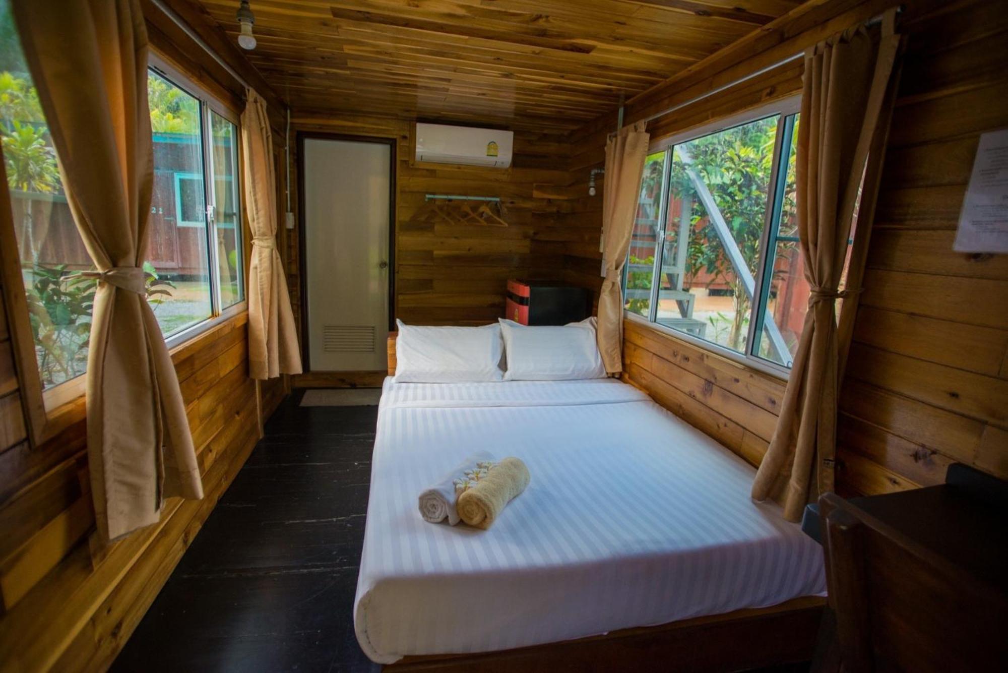 The Camper Lodge Khao Sok Ban Bang Bon Esterno foto